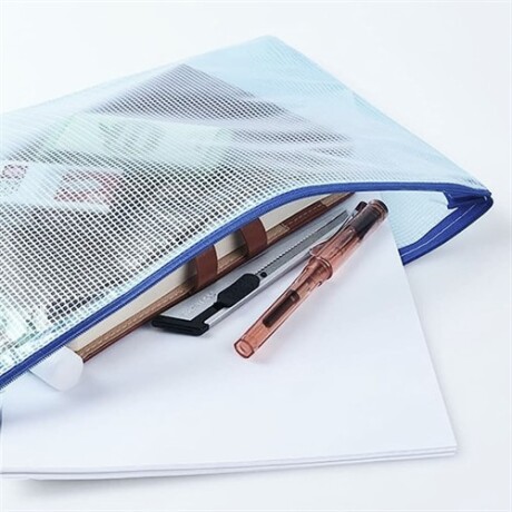 Estuche A4 con cierre Celeste