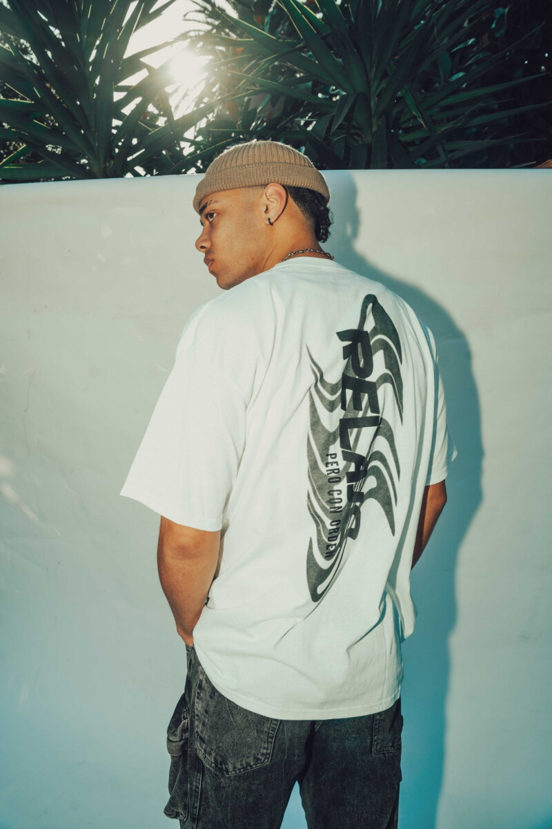 Remeron Boomerang Blanco