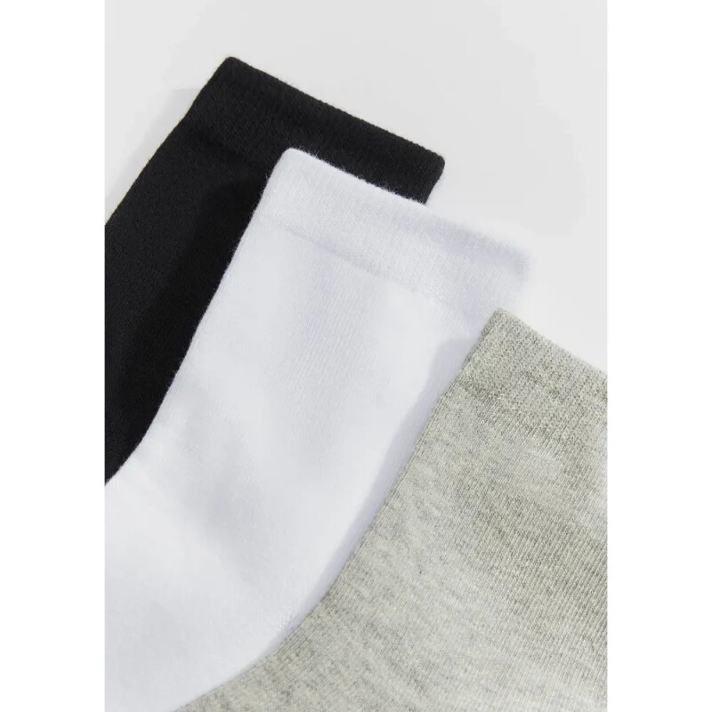 KIT 5 PARES DE MEIAS PRETO/CINZA/BRANCO