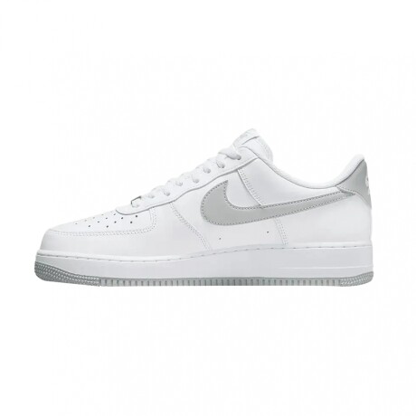 NIKE AIR FORCE 1 LOW 07 White