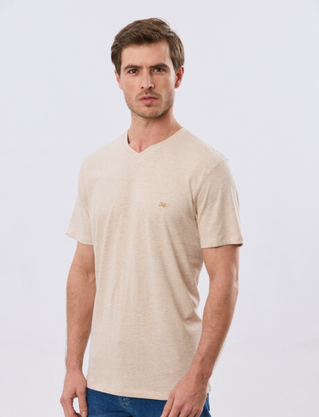 REMERA BÁSICA DE ALGODÓN Beige