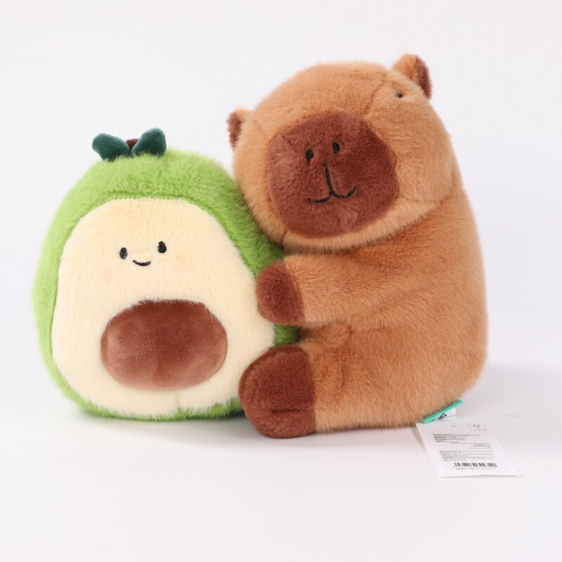 PELUCHE DE 23CM (CAPIBARA ABRAZA AGUACATE) PELUCHE DE 23CM (CAPIBARA ABRAZA AGUACATE)