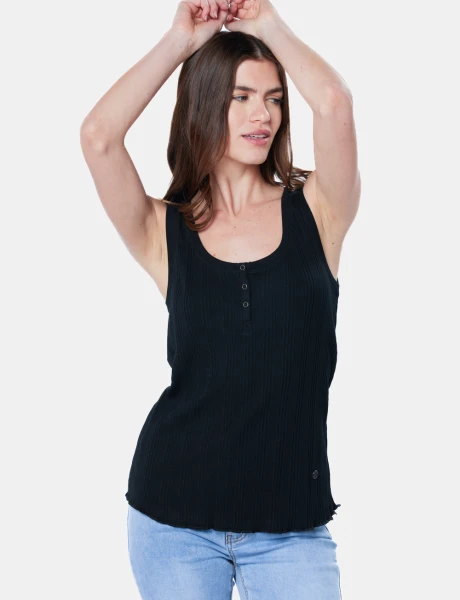 MUSCULOSA RIB CON BOTONES Negro