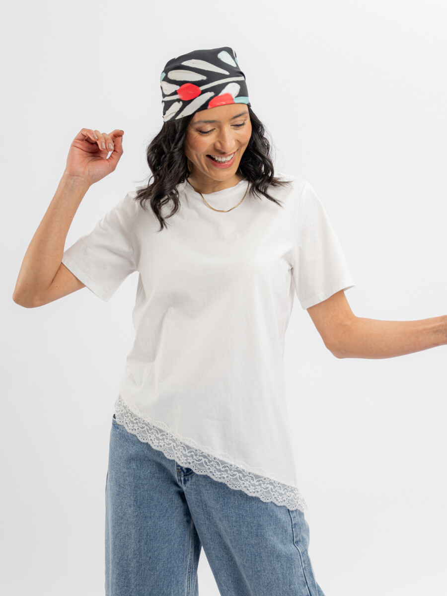T-shirt con encaje Luma - blanco 