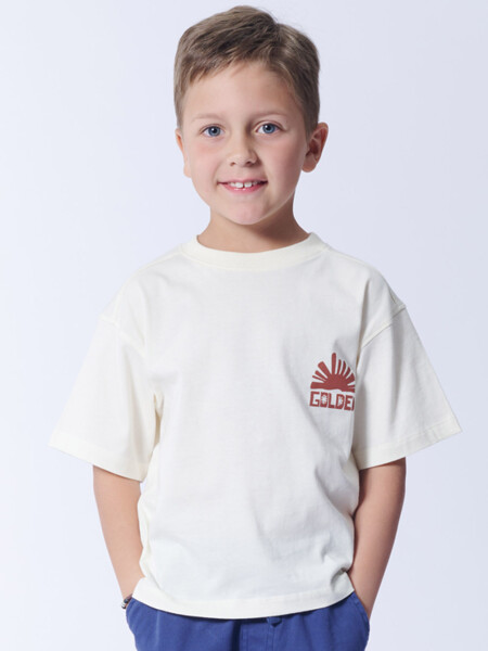 Remera manga corta oversize Golden Cruda