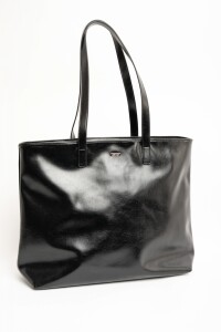 Travel Bag Cuero Vegano Negro