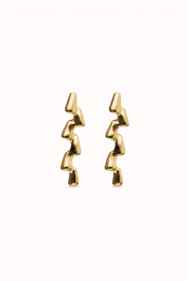 PENDIENTES DE ALEACIÓN DE METALES BAÑADO EN ORO 18K Pendiente