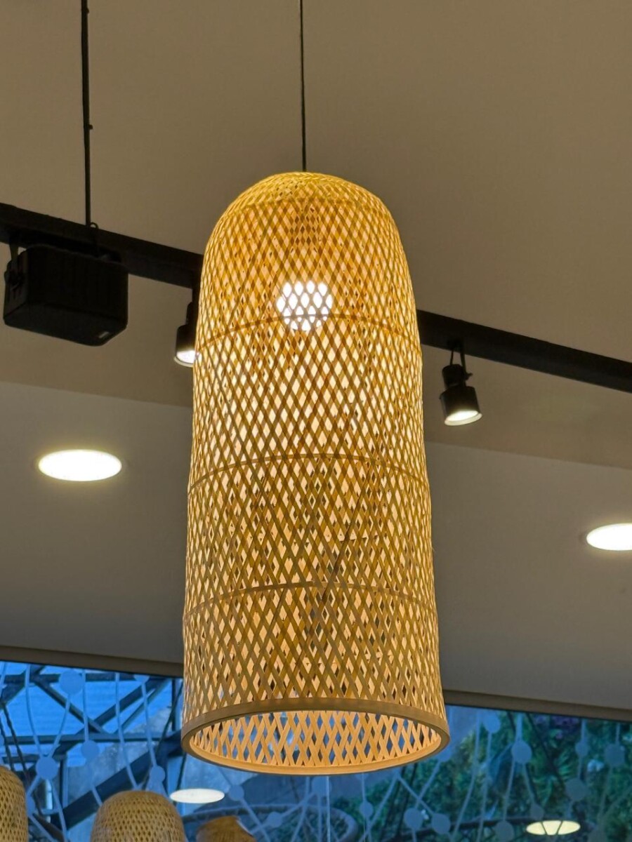 Lámpara Colgante de bambú natural, estilo rústico 70cm de altura 30cm de diámetro 
