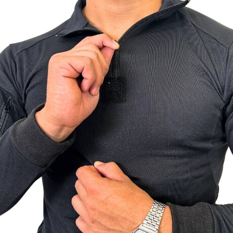 Remera polo manga larga - Aventureros Remera polo manga larga - Aventureros