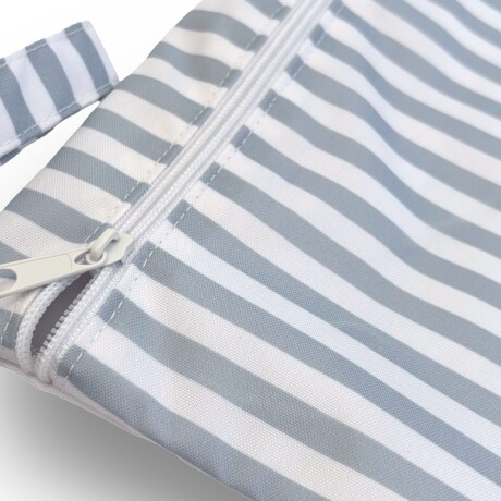 Bolsita Set Impermeable Rayas Celeste