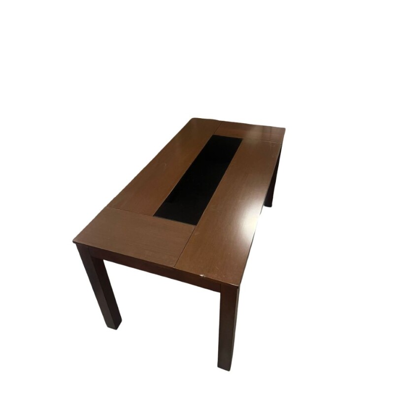 Mesa de comedor con vidrio negro - CON DETALLES EN LA MADERA. Mesa de comedor con vidrio negro - CON DETALLES EN LA MADERA.
