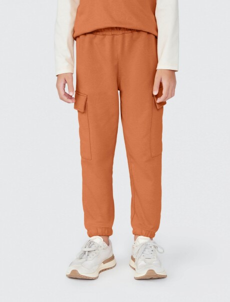 PANTALÓN BABUCHA INFANTIL CON BOLSILLOS MARRÓN
