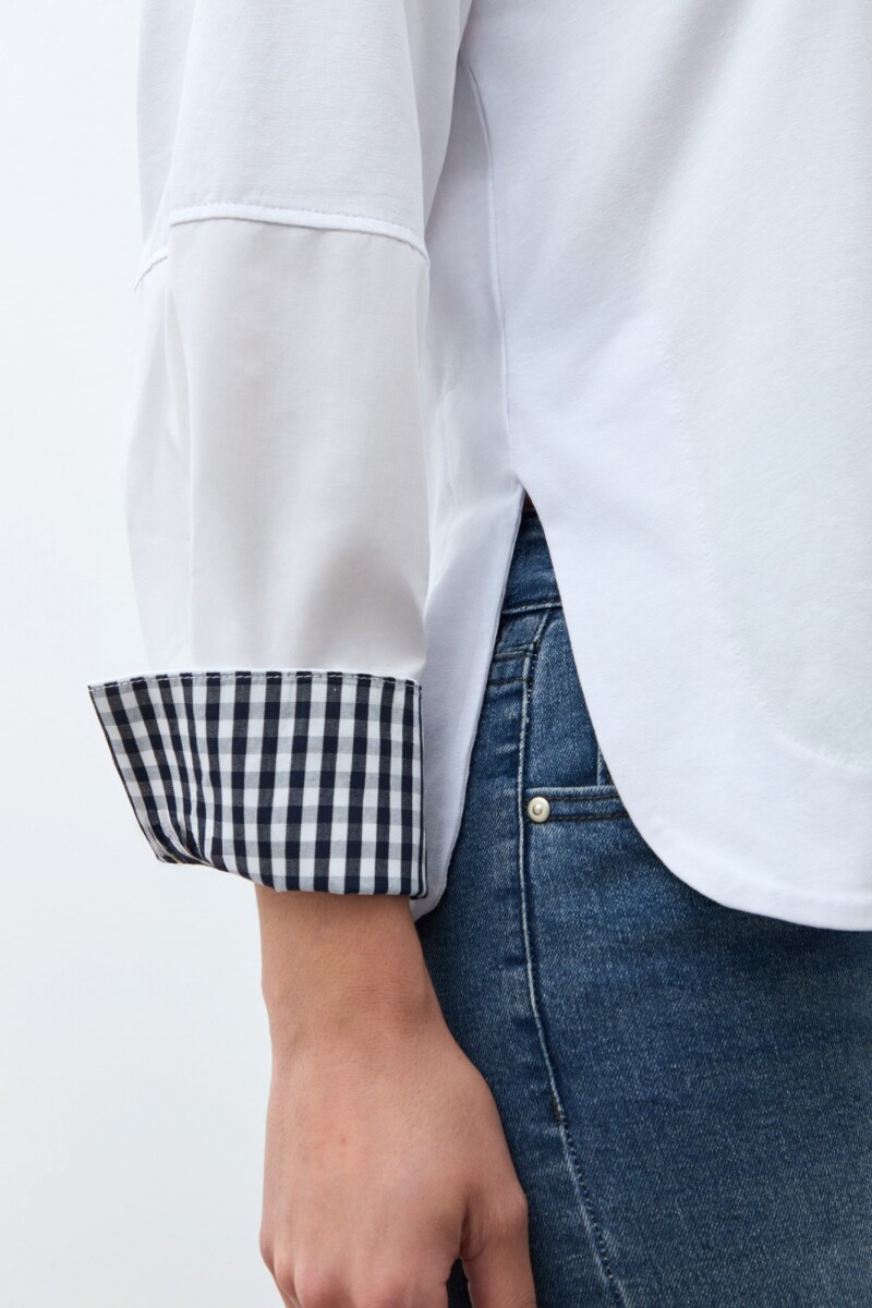 Remera con puños Vichy blanco