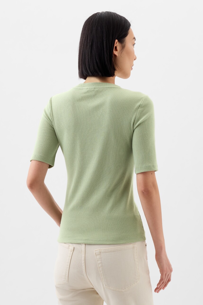 Remera Manga Corta Con Botones Mujer Desert Sage