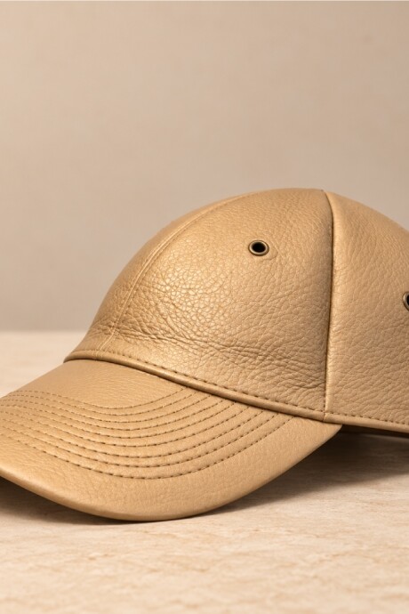 Cap Tini Dorado