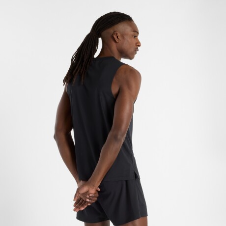 Musculosa New Balance de Hombre -Sport Essentials- MT51800BK BLACK