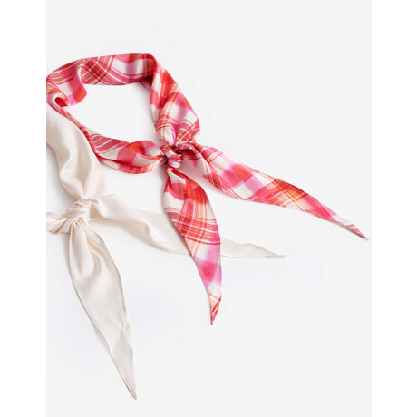 Set De Pañuelos Estampado Escoces