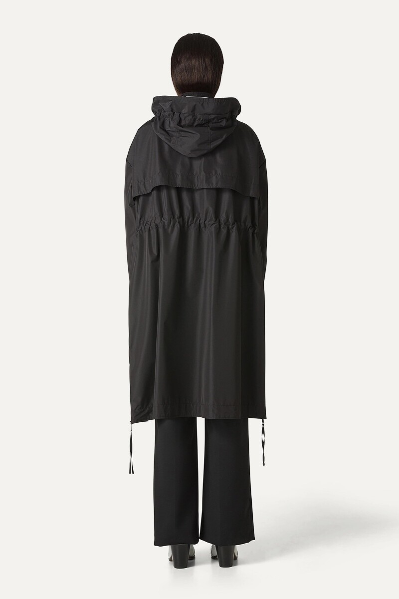 CAMPERA Negro