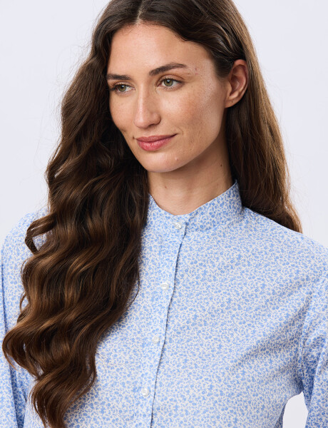 CAMISA ESTAMPADA CON FRUNCES Celeste