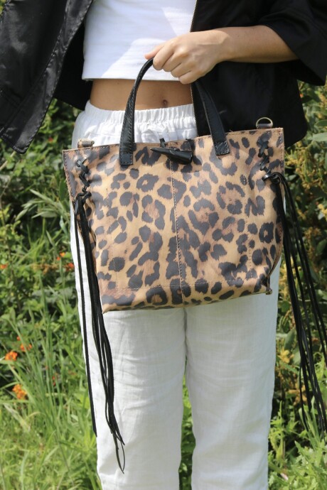 Cartera Texas Medium Animal Print