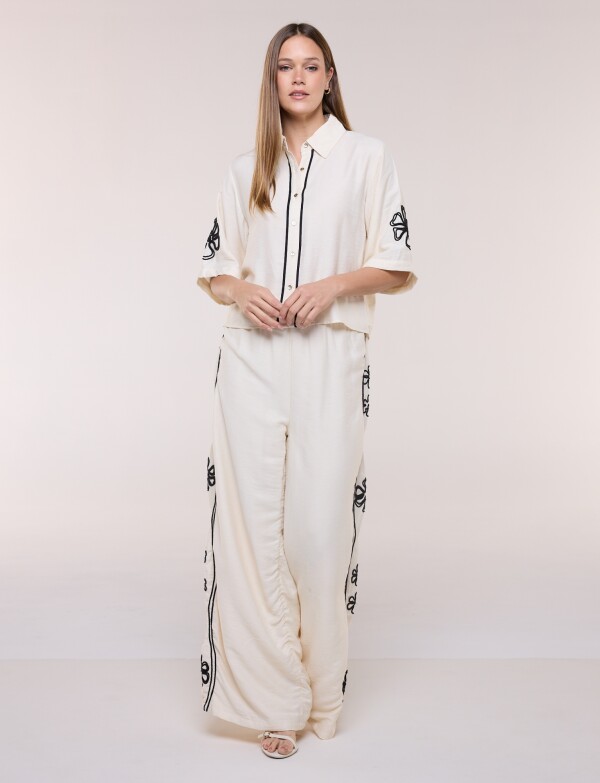 Set Bordado Camisa & Pantalón CRUDO