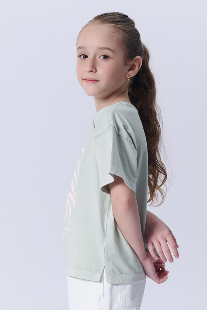 Remera nice Palmera Verde