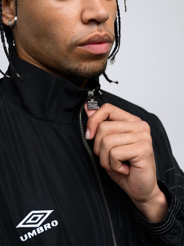 CAMPERA TRACK RELAXED Umbro Hombre 002