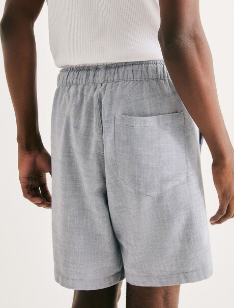 BERMUDA CON TELA TEXTURIZADA BERMUDA CON TELA TEXTURIZADA