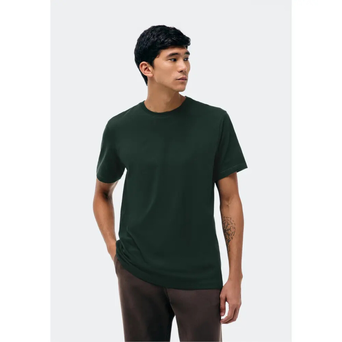CAMISETA MM MASC - VERDE ESCURO 