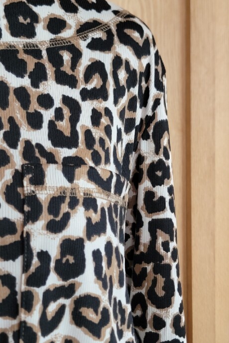 Remera Carola Animal Print