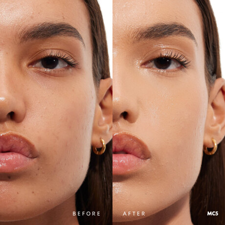 Base de Maquillaje Yves Saint Laurent All Hours Glow Foundation MC5 25ml Base de Maquillaje Yves Saint Laurent All Hours Glow Foundation MC5 25ml