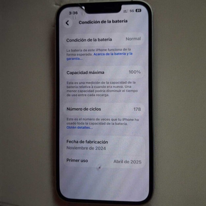 iPhone 16e 128GB - White iPhone 16e 128GB - White