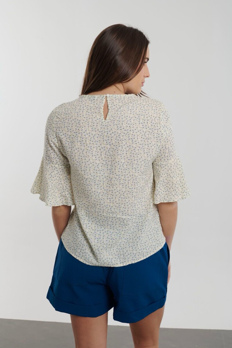 BLUSA LARISA ESTAMPADO FLORES AZULES