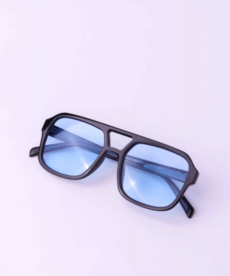 CYRUS SUNNIES LIGHT BLUE