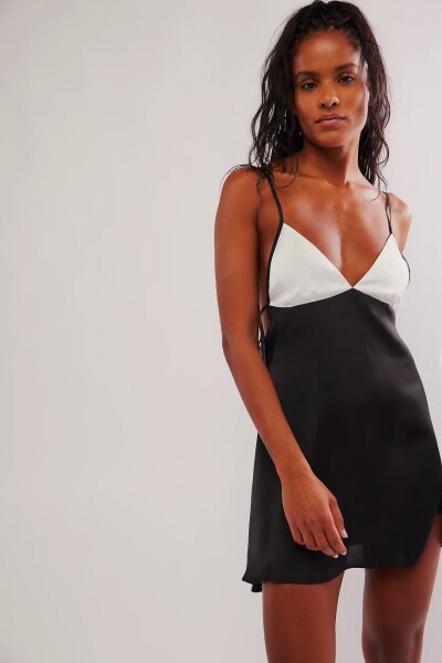 VESTIDO CORTO BELMORE BLOCKED Negro