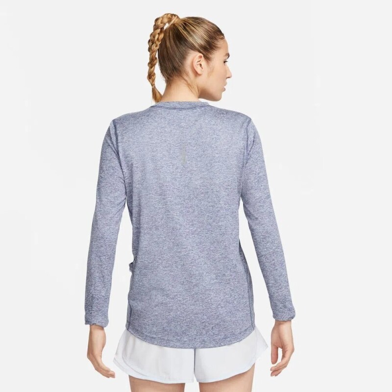 Remera Nike Dri-fit Element Remera Nike Dri-fit Element
