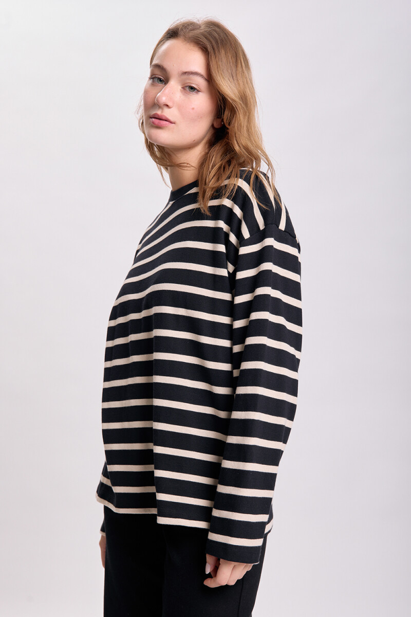Remera rayas Negro