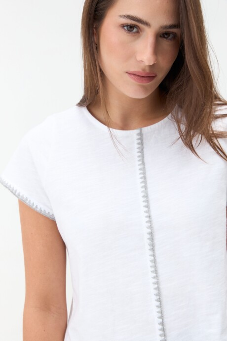REMERA GENNIE Blanco