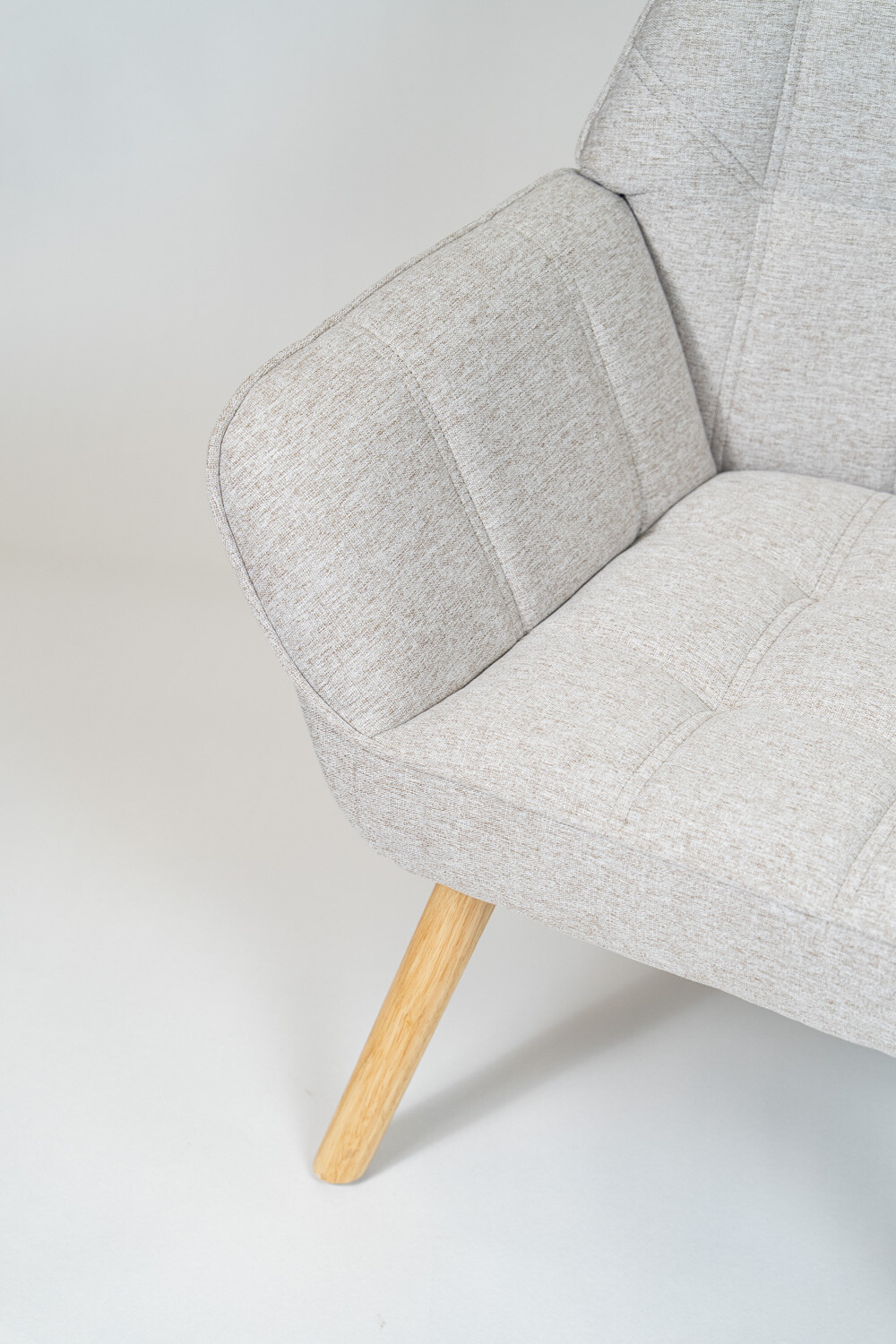 Butaca Emilia Taupe Claro