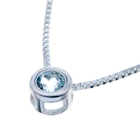 Conjunto de plata 925 cadena y punto de luz TOPACIO CELESTE Conjunto de plata 925 cadena y punto de luz TOPACIO CELESTE