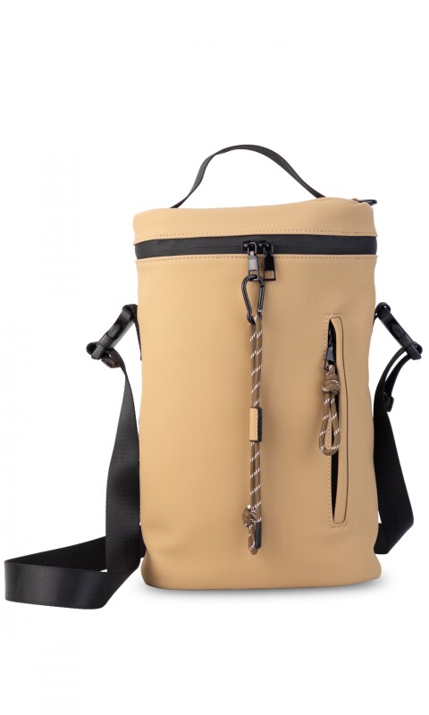 MATERA ISLANDIA NUEZ