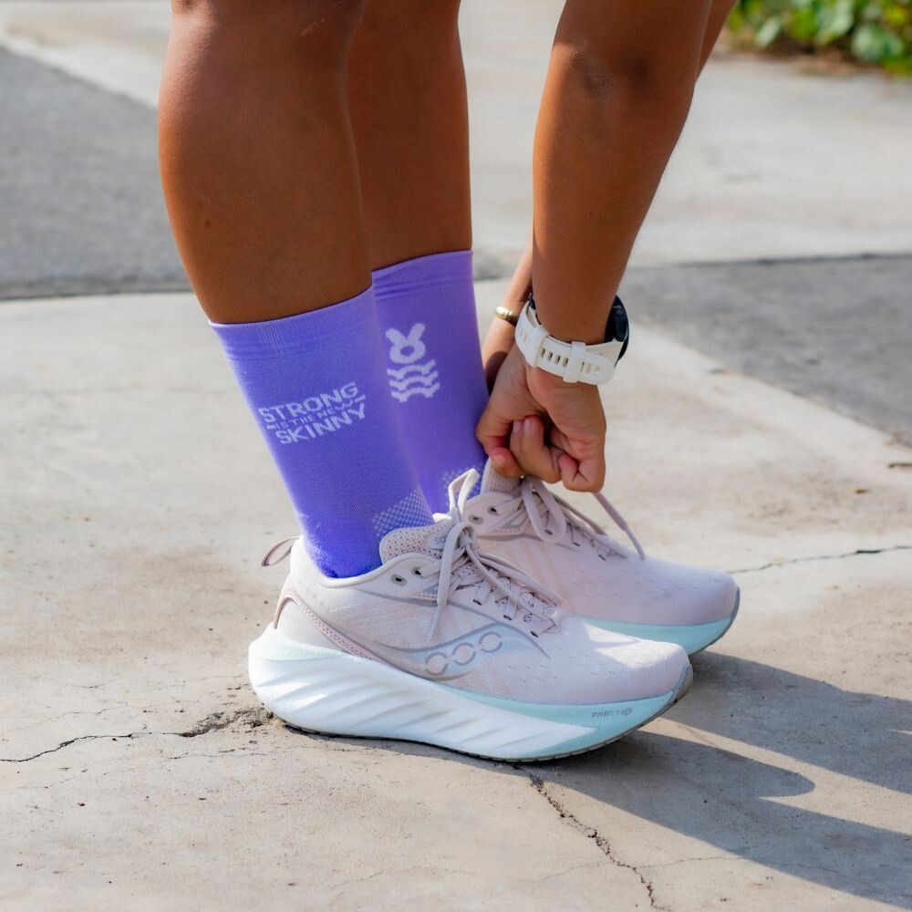 Medias Running Strong Unisex Lila