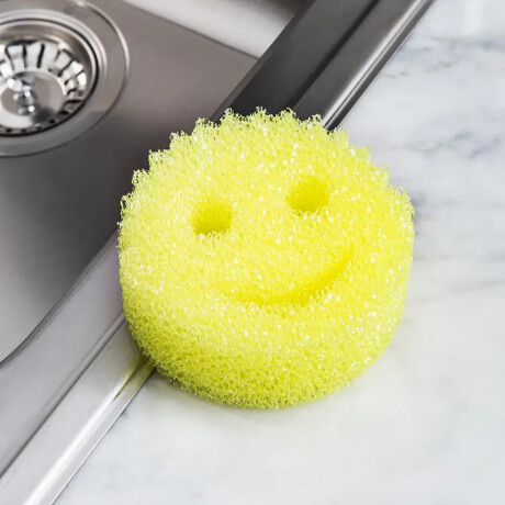 Esponja Scrub Daddy Original Amarilla – Línea Essentials Sc