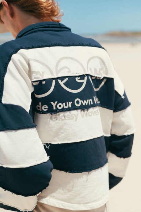 Buzo Spirit / A Rayas U