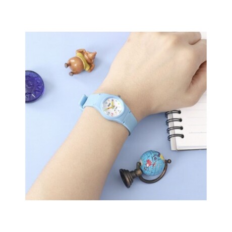 Reloj Q&q Análogo para niños celeste