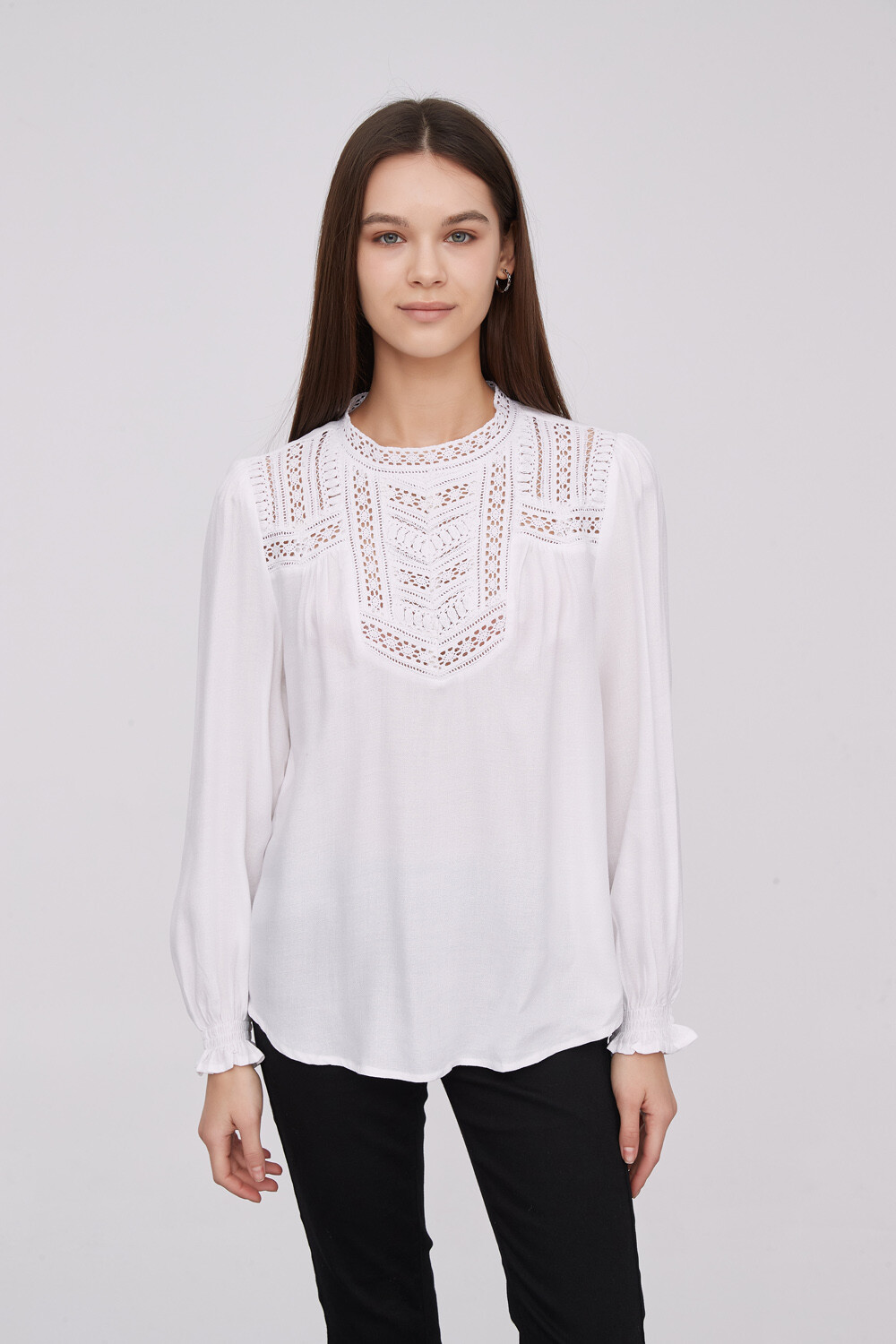 Blusa Anjelika Blanco