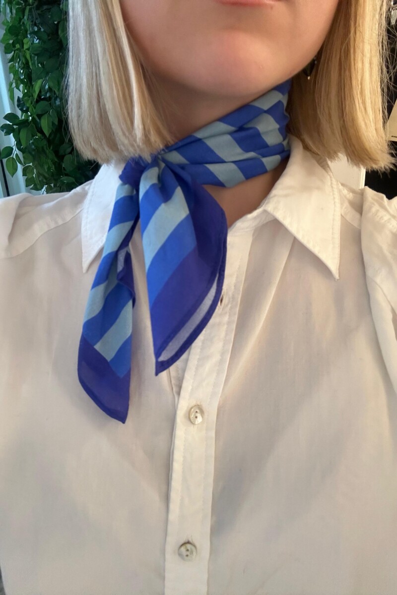 Nira Blue