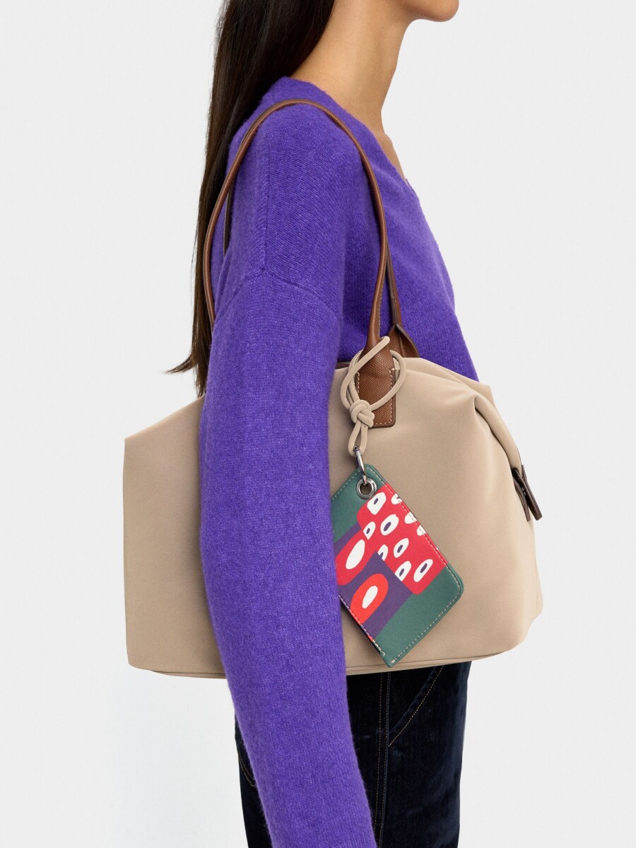 Bolso Shopper De Textura Suave Con Colgante camel