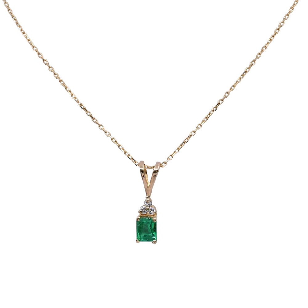Colgante oro 18k con esmeralda y 3 brillantes Colgante oro 18k con esmeralda y 3 brillantes