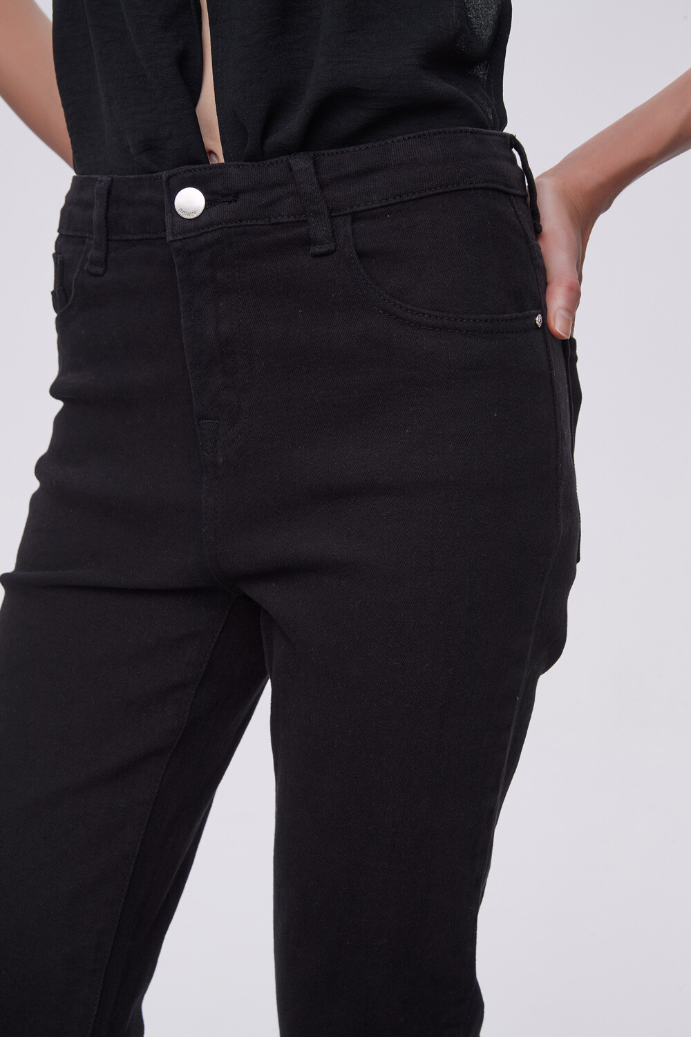 Pantalon Calendre Negro